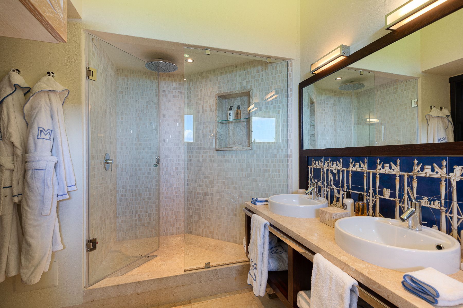 Marina villa photo.